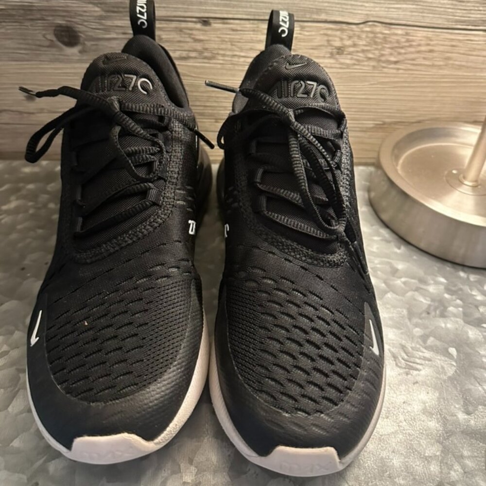 NIKE AIRMAX  270    MINT Sneakers 7Y